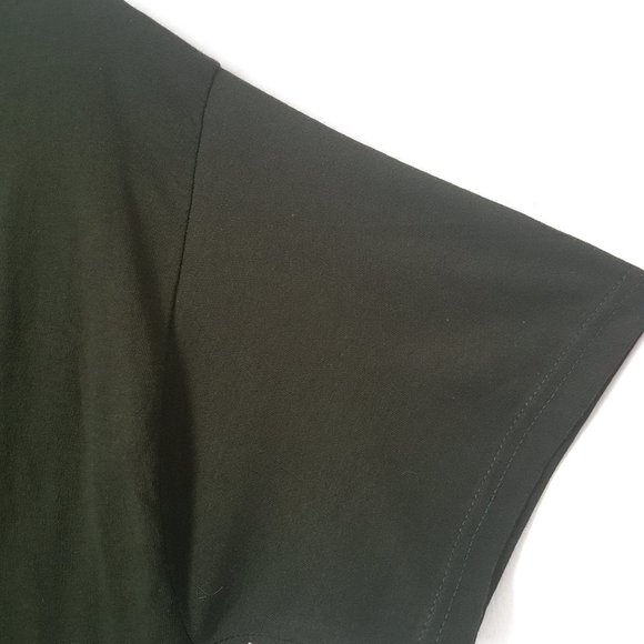 Hanes Men Green Tagless Short Sleeve T-Shirt, M - Picture 2 of 4